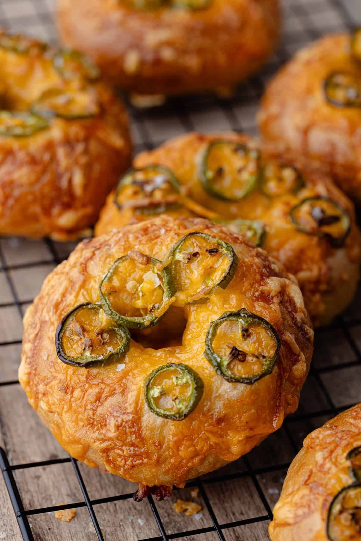 Jalapeño Cheddar Bagel